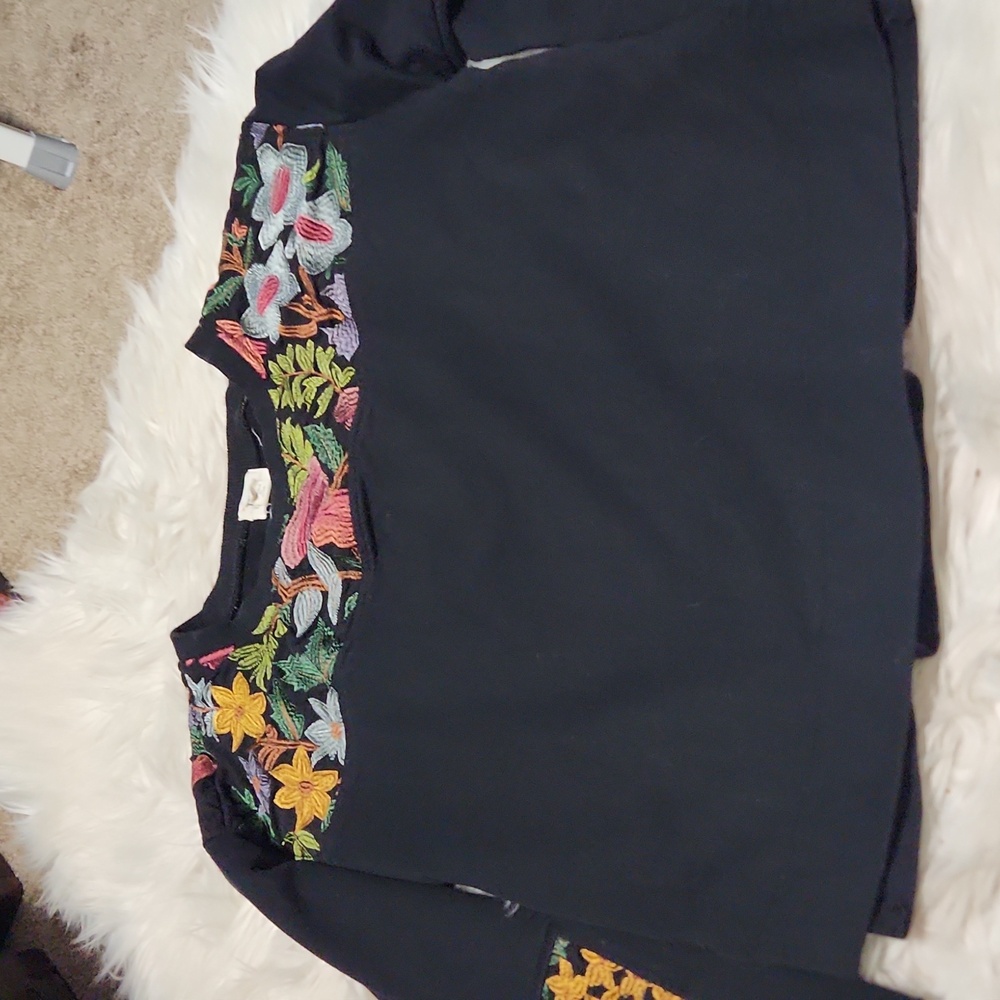 EUC Anthropologie Tiny Petites Embroidered Pheonix Shirt- XSP - Picture 5 of 12